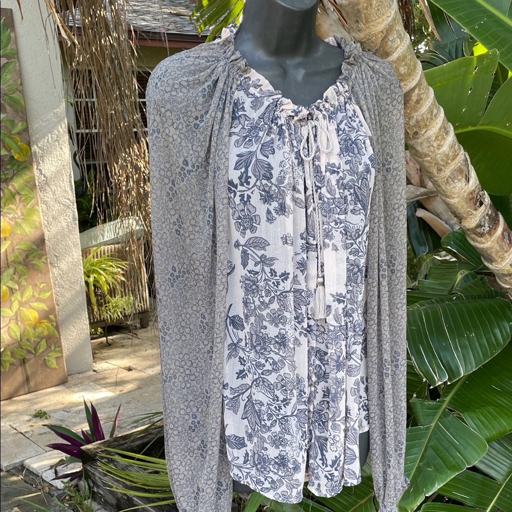 Free people floral blouse with full sleeves